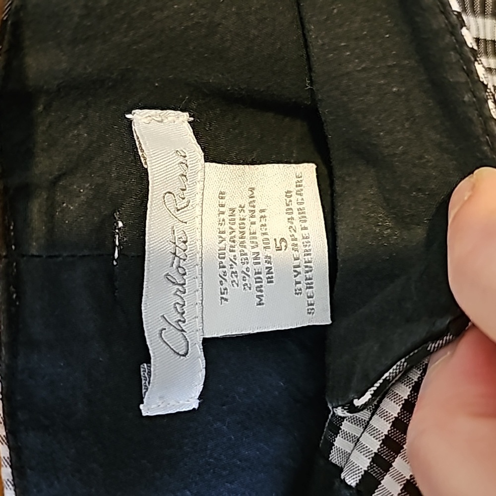 Black and White Charlotte Russe Shorts - Picture 3 of 7